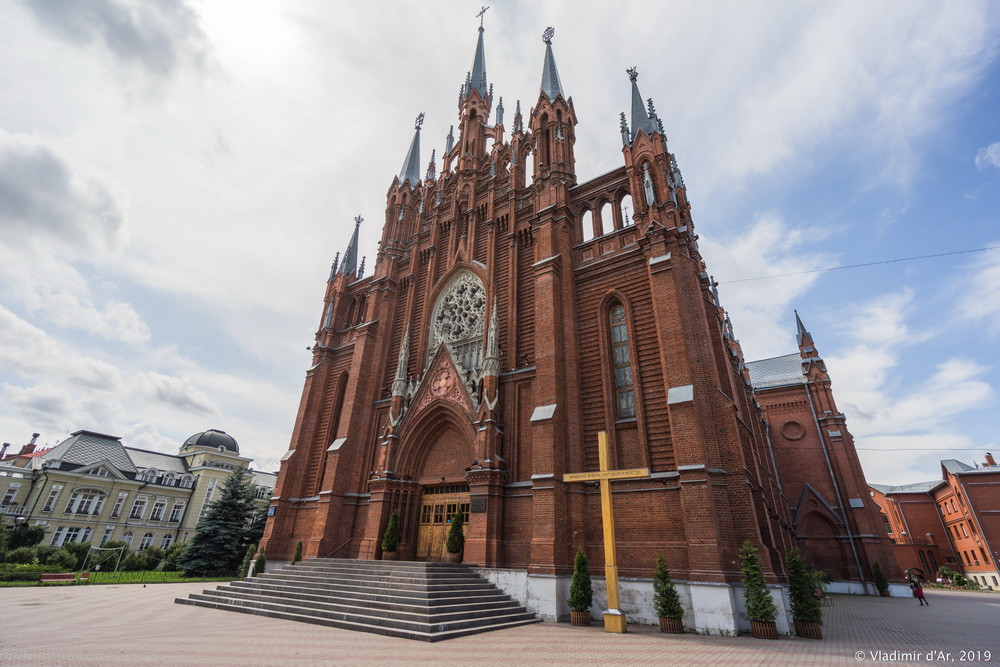 Katedra Niepokalanego Poczęcia Najświętszej Marii Panny w Moskwie (Vladimir d'Ar, 2019).